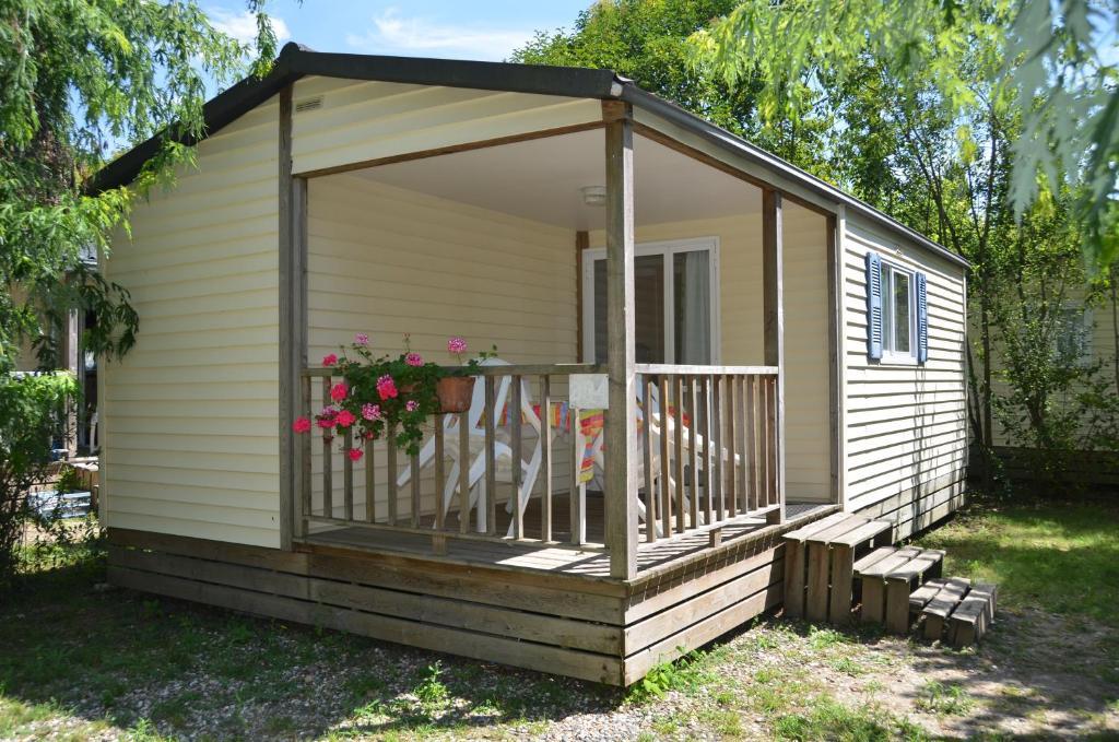 Camping Parc Du Chateau D'Allot Hotel Boe Exterior photo